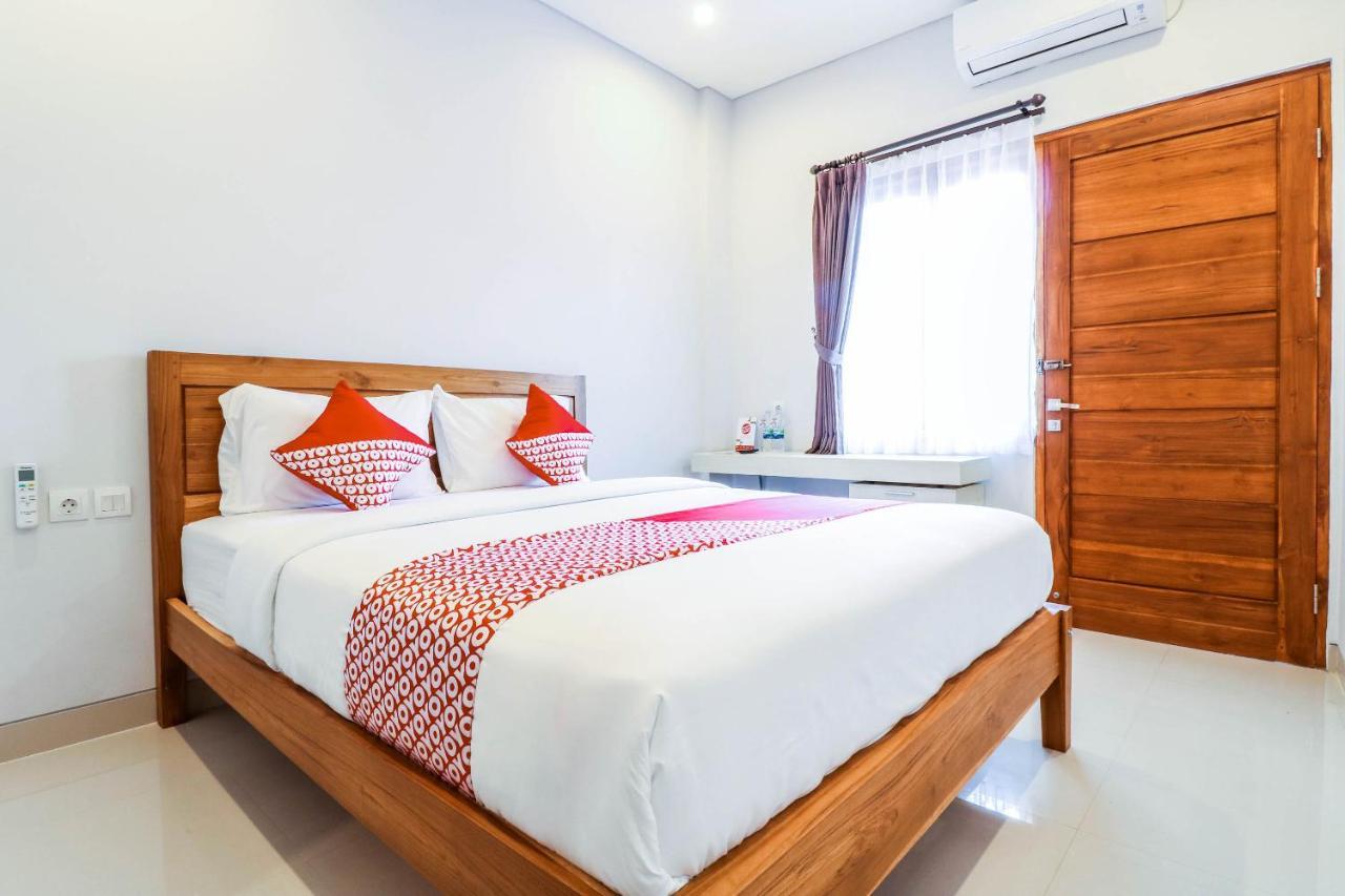 Oyo 1200 Kencana Residence 金巴兰 外观 照片