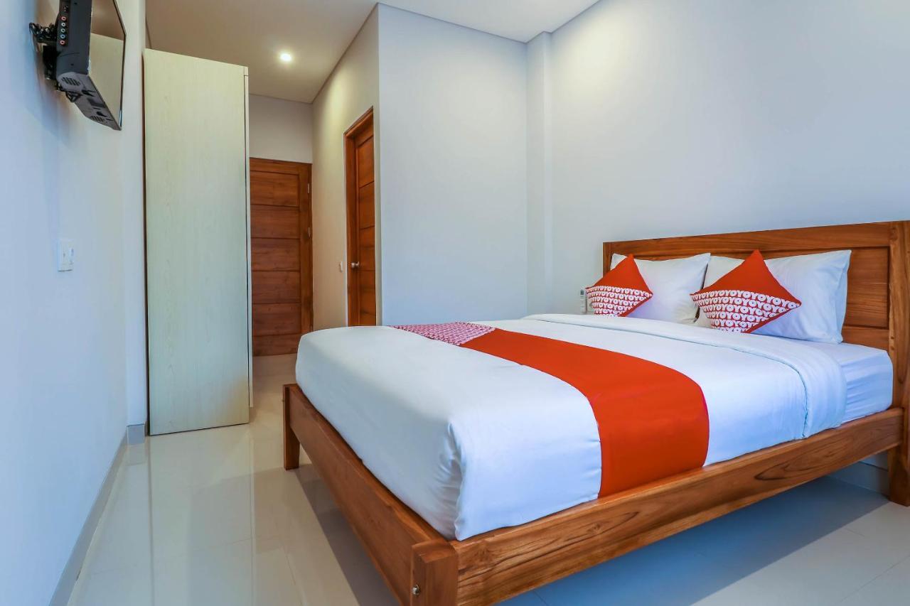 Oyo 1200 Kencana Residence 金巴兰 外观 照片
