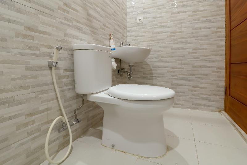 Oyo 1200 Kencana Residence 金巴兰 外观 照片