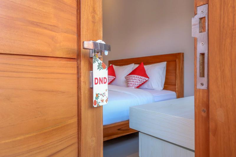 Oyo 1200 Kencana Residence 金巴兰 外观 照片